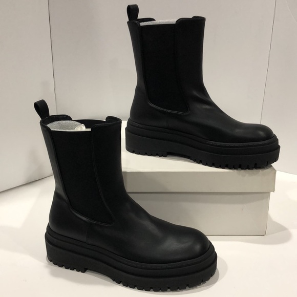 NWT Good American Leather Chunky Chelsea Combat Black Biker Boot - New in Box - Picture 5 of 12